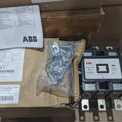 NEW ABB SK825488AK EHDB2202122 220 AMP 600V 3 PHASE CONTACTO