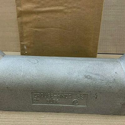 NEW  CROUSEHINDS BUB6 SA CONDUIT OUTLET 2 SIZE COOPER MODUL