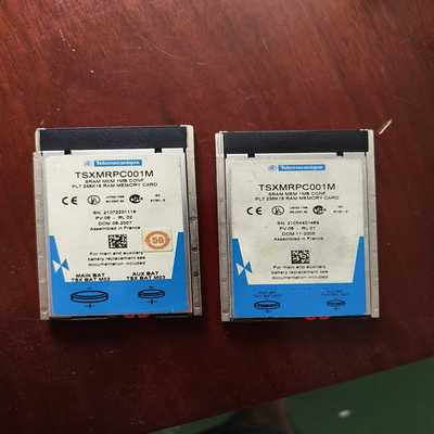 施耐德TSXMRPC001M内存卡，2张，二手拆机，实物拍摄--议价商品