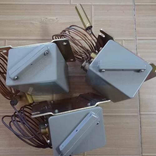 溢价-丹佛斯danfoss温度开关控制器KPS7720