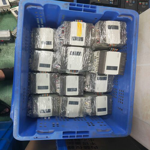信捷PLC扩展，型号：XD-E16X16YT-E，库存30台~询价