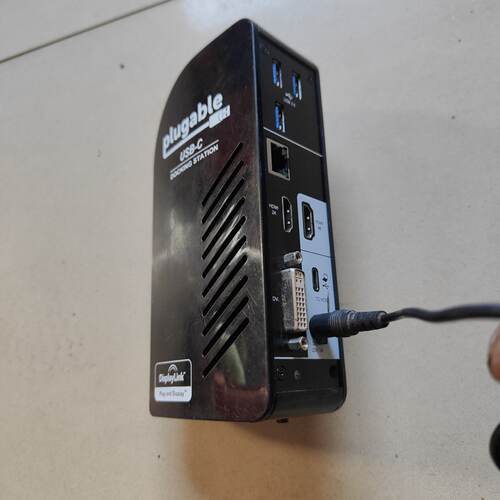 询》Plugableusbc扩展坞支持win和mac通电