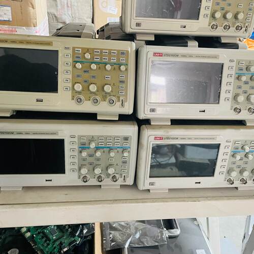 优利德UTD2102CM数字示波器 100MHz 1GS/s议价