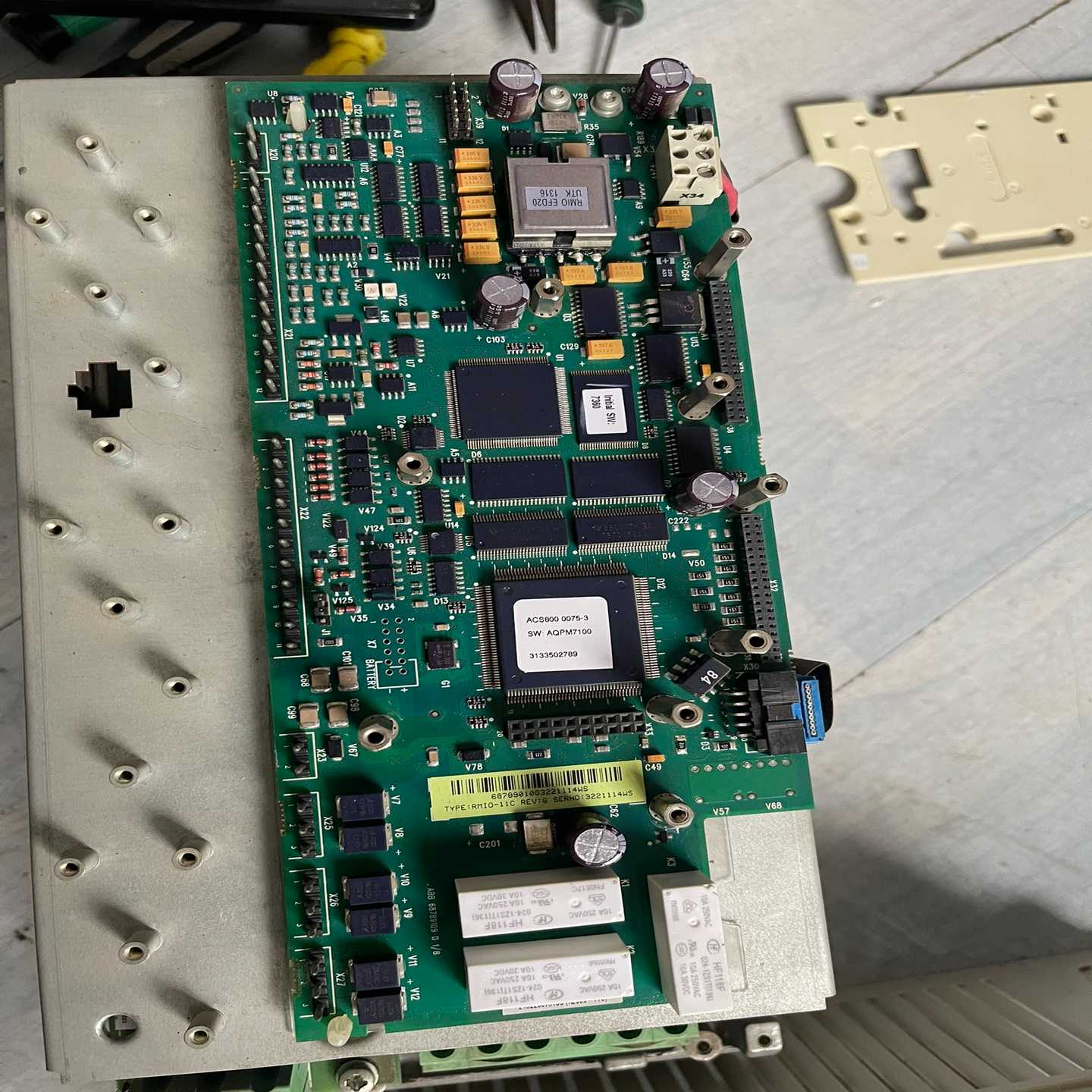 ACS800变频器主板CPU板75KW主板ACs800-0-议价