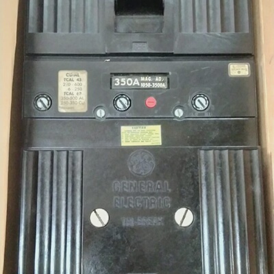 Neu GE Tri Bremse Schutzschalter TB43F 3 Pol 350 Amp