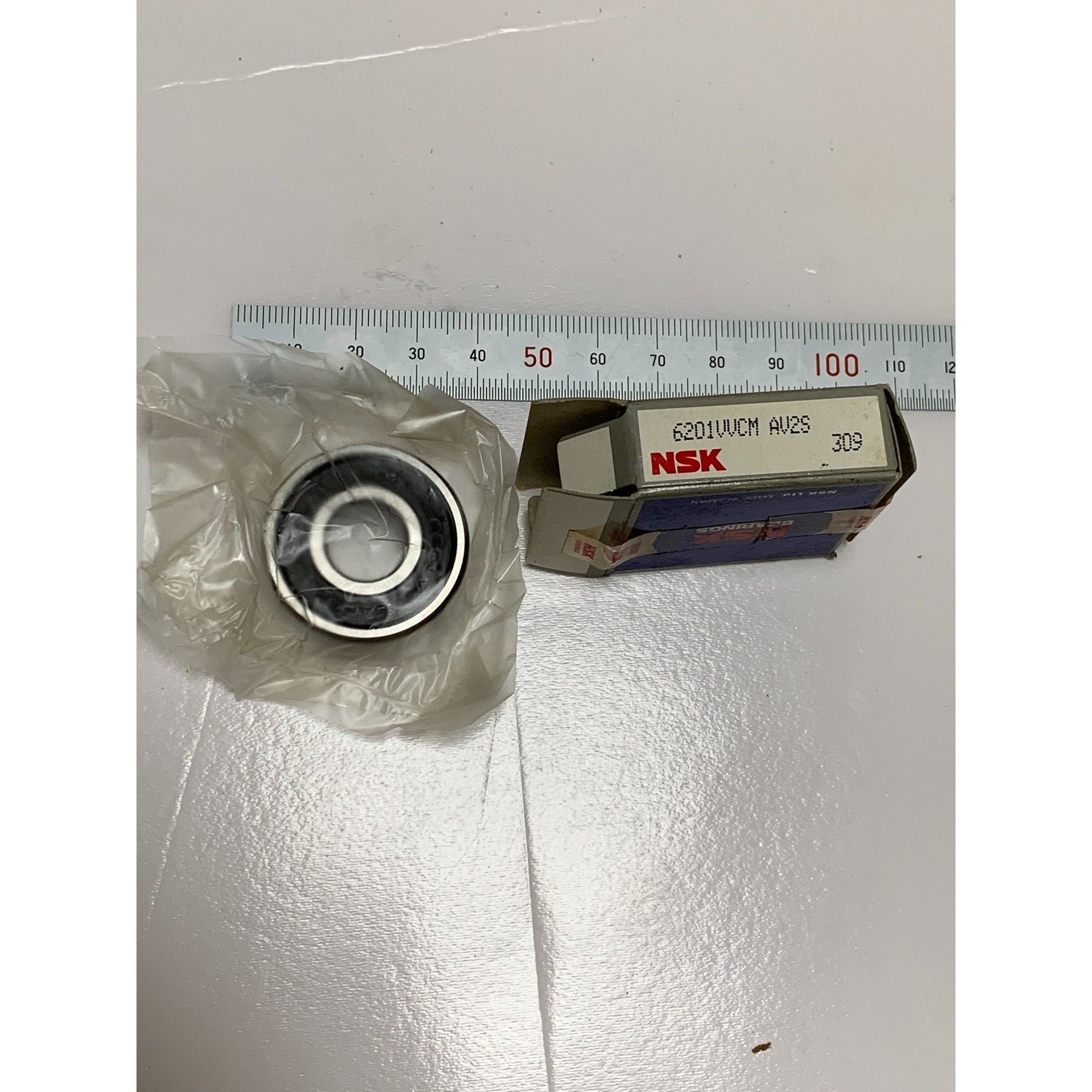 售前询价全新进口NSK轴承型号6201WVCM AV2S照