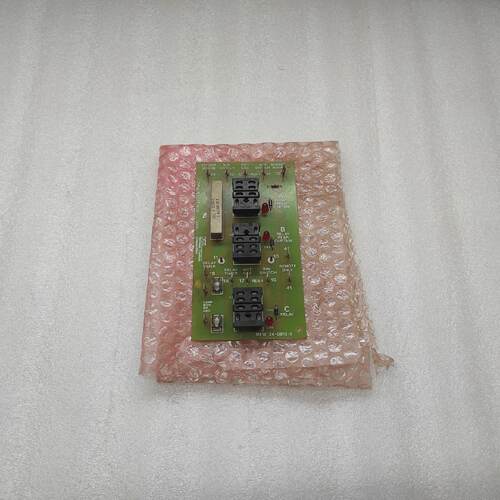 MANITOWOC 2408123 RELAY BOARD TMWR1377010 MEW2408123 MPCR137