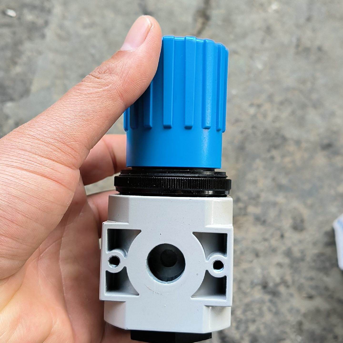 闲置物品，FESTO减压阀LR-D-MINI减压阀1个，实物--议价商品