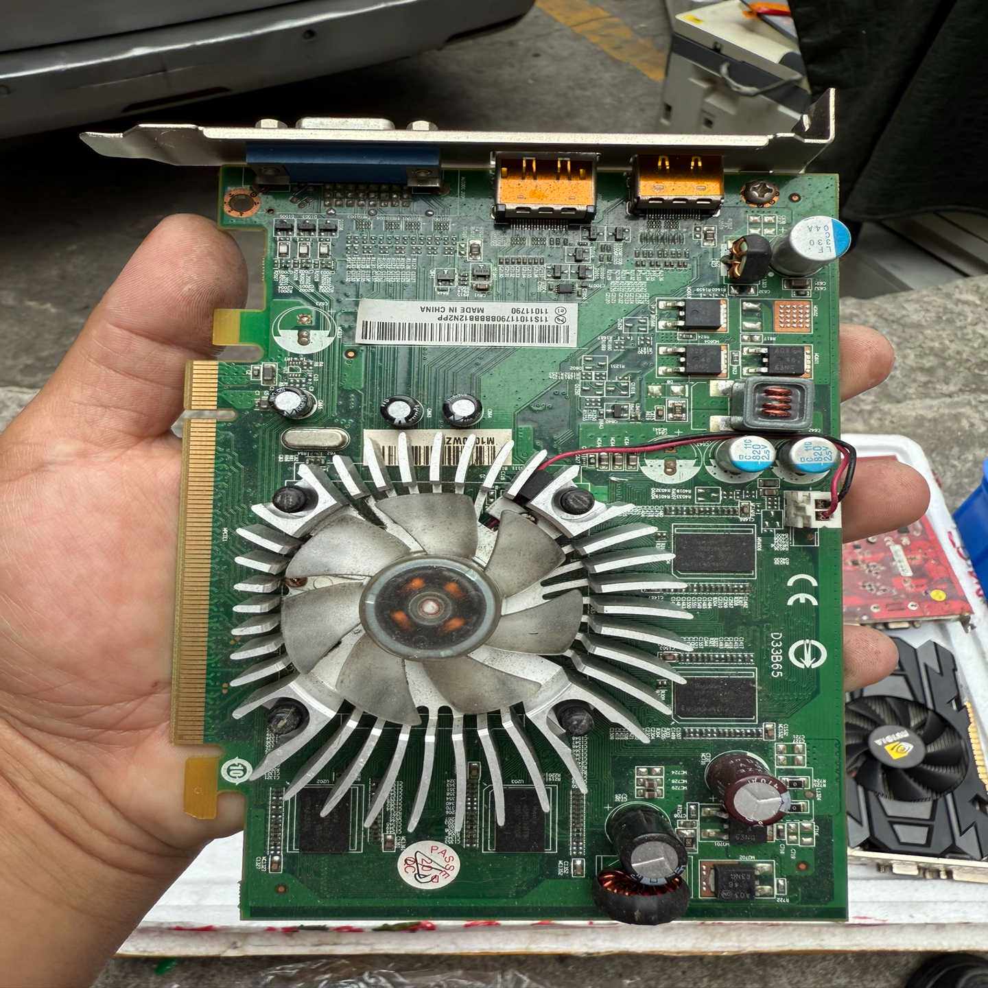 联想原厂hd4650显卡,512m显存,宝蓝达代工带VGA,--议价商品