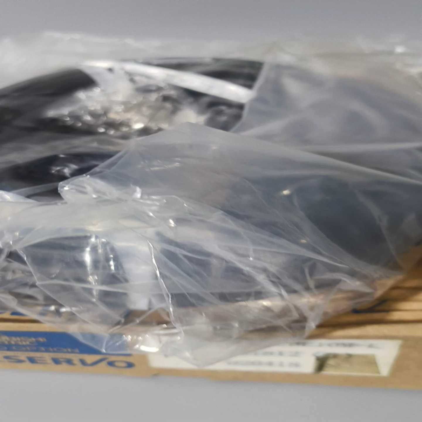 （议价）MR-J3ENSCBL10M-L，线长10米，日本原