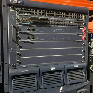 议价中兴ZXR108905万兆路由交换机两台一主一备可维修