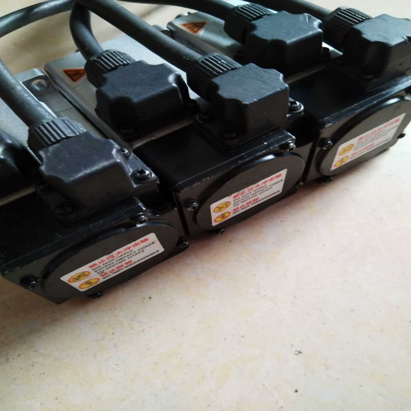 议价电机禾川SV-X2MH010A-N2LN100瓦现N货/维修