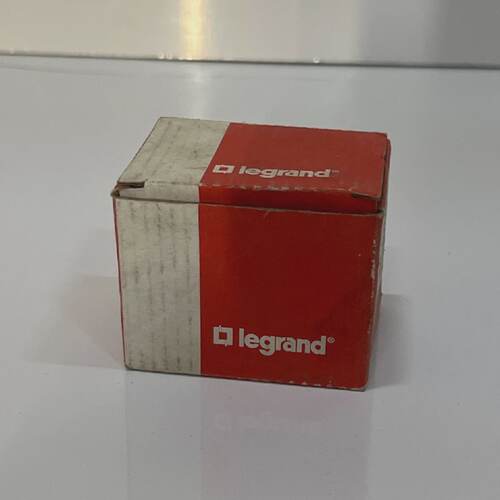 Legrand 028126 DMX3 1600 Schlieung Spule