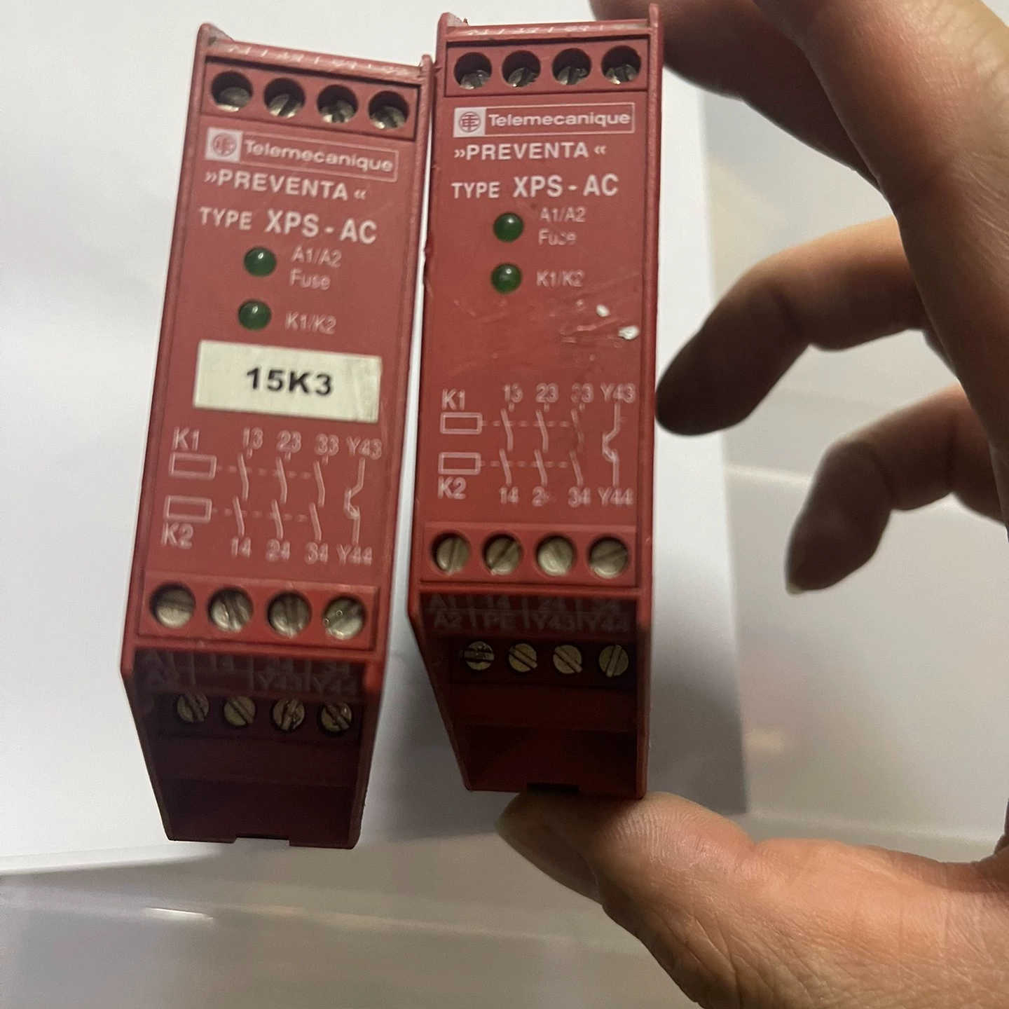 售前询价继电器XPSAC3721 XPSAC5121库存各1