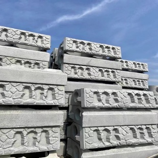 生态河道挡土墙砌块景观干垒挡土砖自嵌式挡土块厂家直供挡土墙