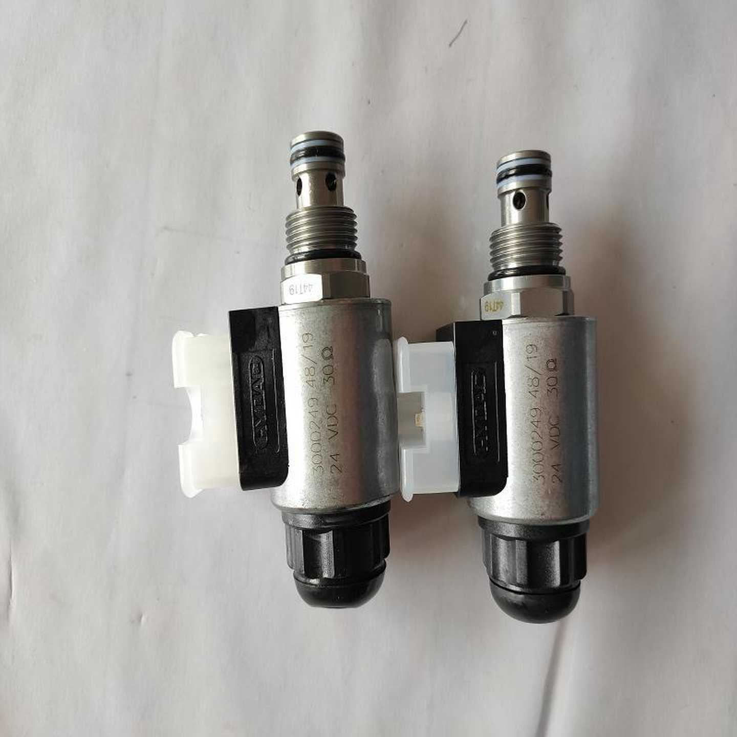 德国HYDAC贺德克WSM06020W-0M1M-C-N-24DG电磁阀