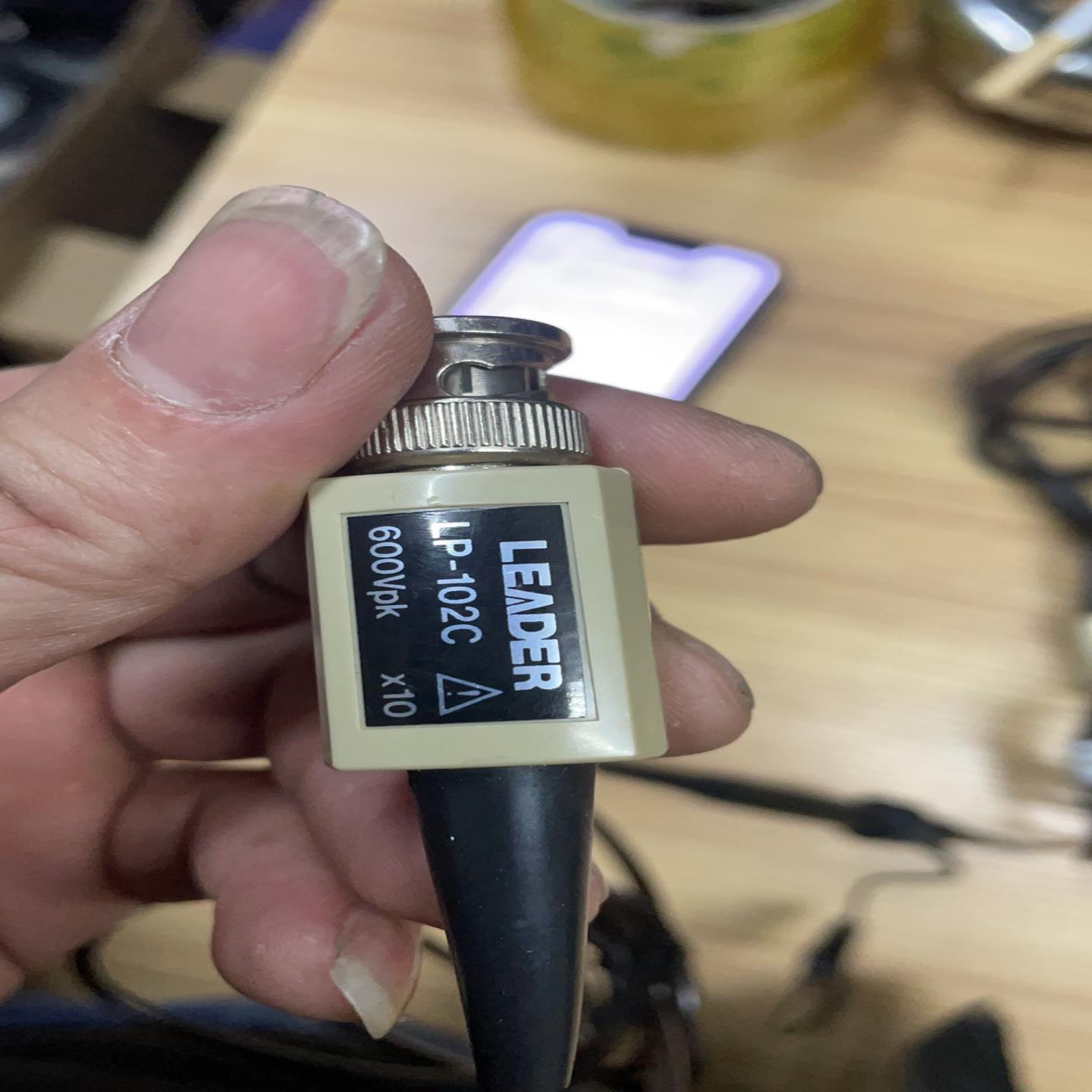 LEADER LP-102C示波器监视器品像如图九成新有；议价