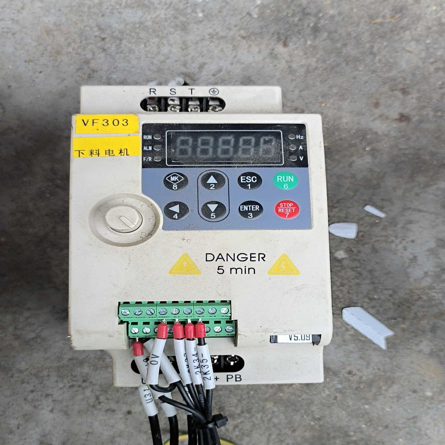 1.5KW变频器，300F-T4-01R5-BA询价