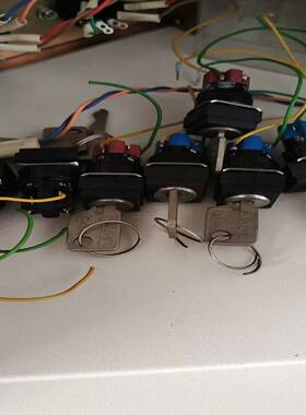 询价瑞士eac开关51-195-025D，