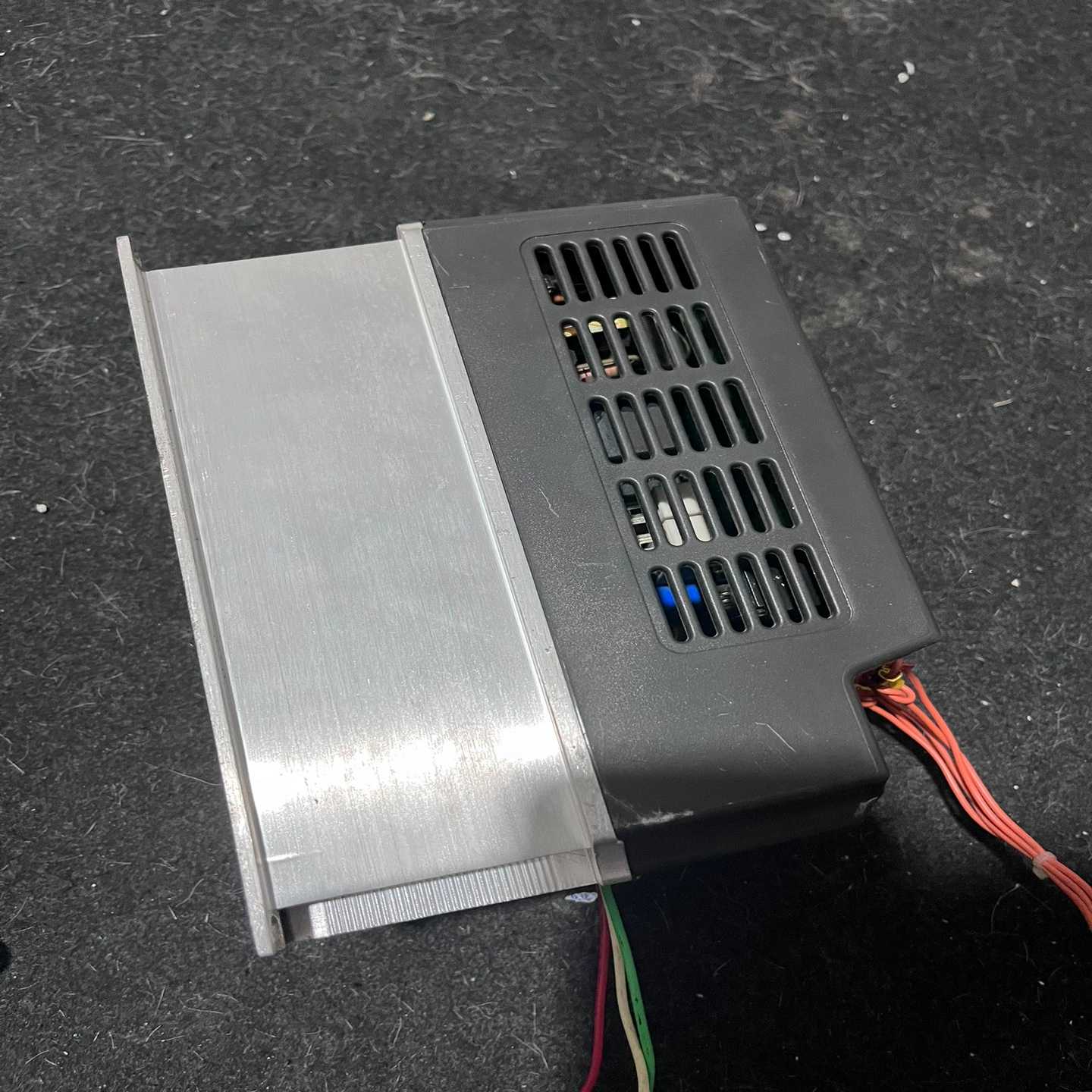询价四方C300A变频器2.2KW单相220VC300A-2S