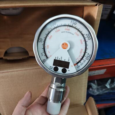 IFM易福门压力传感器PG2451议价