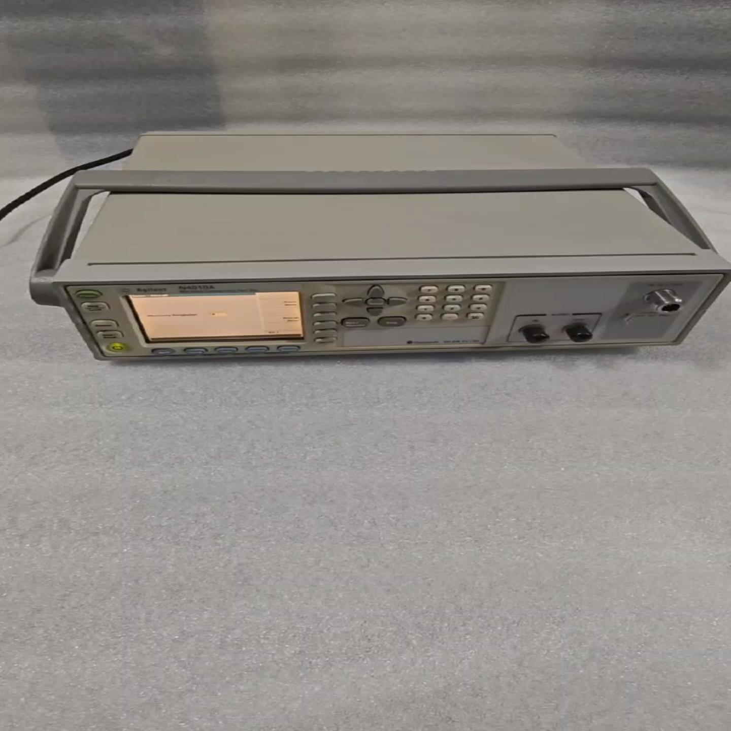 安捷伦N4010A，实拍图成色漂亮如图所示 功能完好，非诚勿