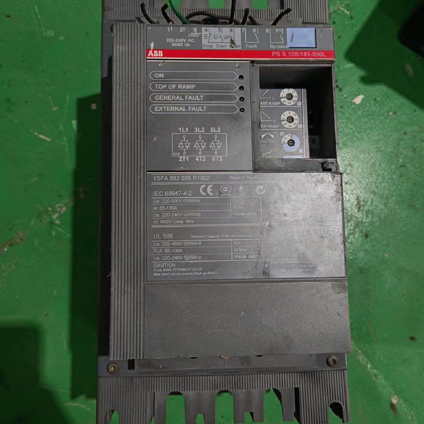 1SFA892006R1002ABB软启动器实物图