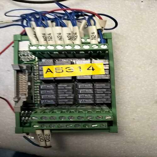 16路继电器模组，型号SY-80M-Y40PSB件成色如询价