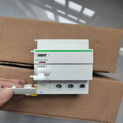 施耐德iC65N3P40A漏电附件--议价商品
