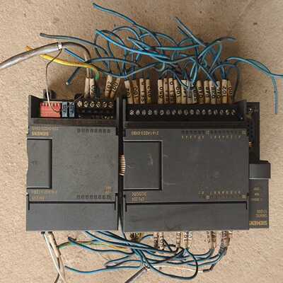 西门子SIMATICS7-200PLC出售，型号为CPU--议价商品