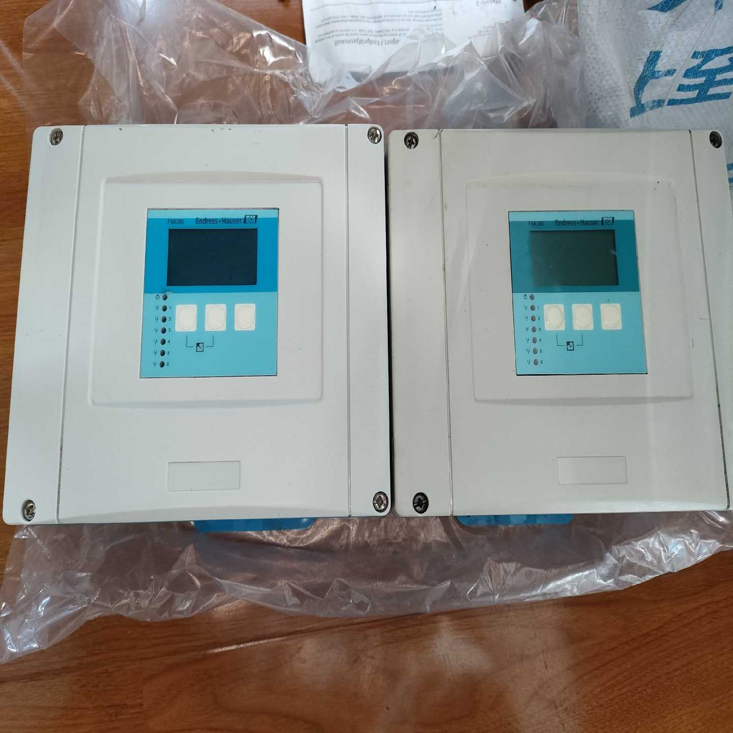 EH变送器FMU90一台没有包装了，一台，功能正常询价
