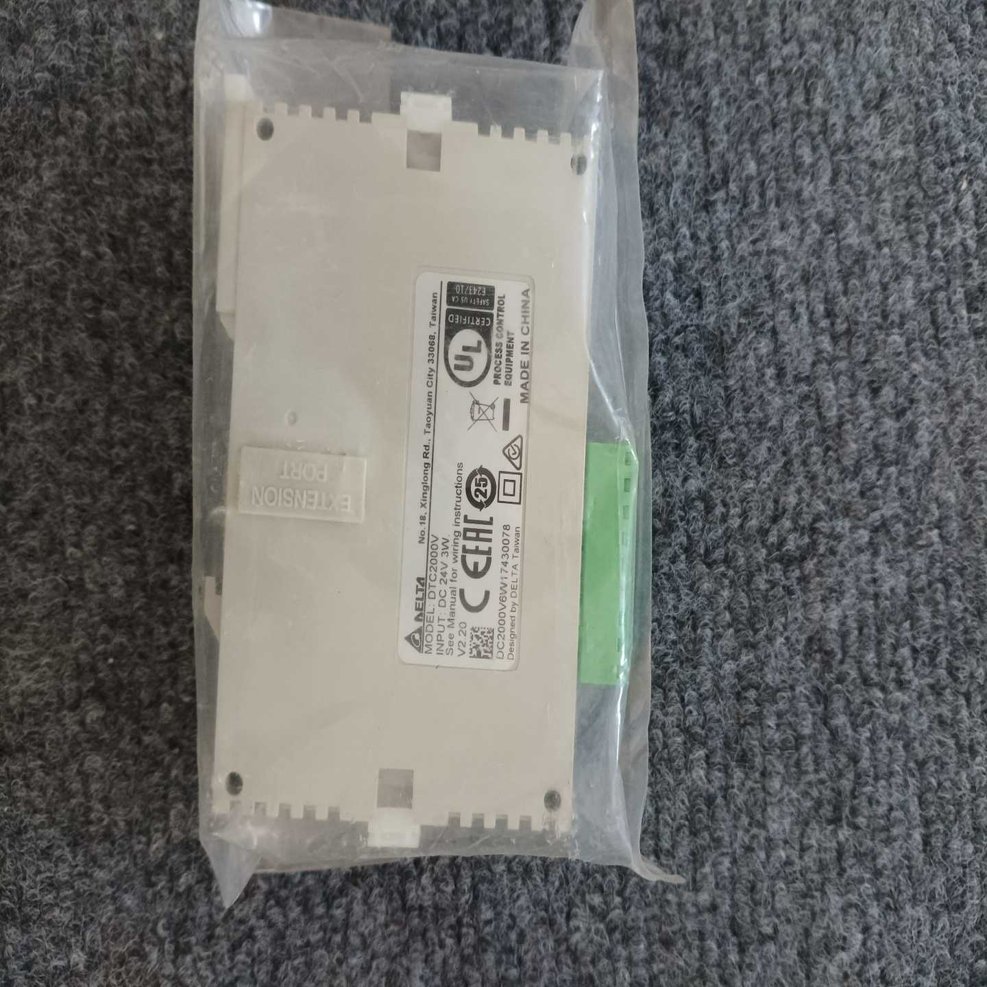 全新DELTA台达温控模块DTC2000V，无包装，便宜处理--议价商品