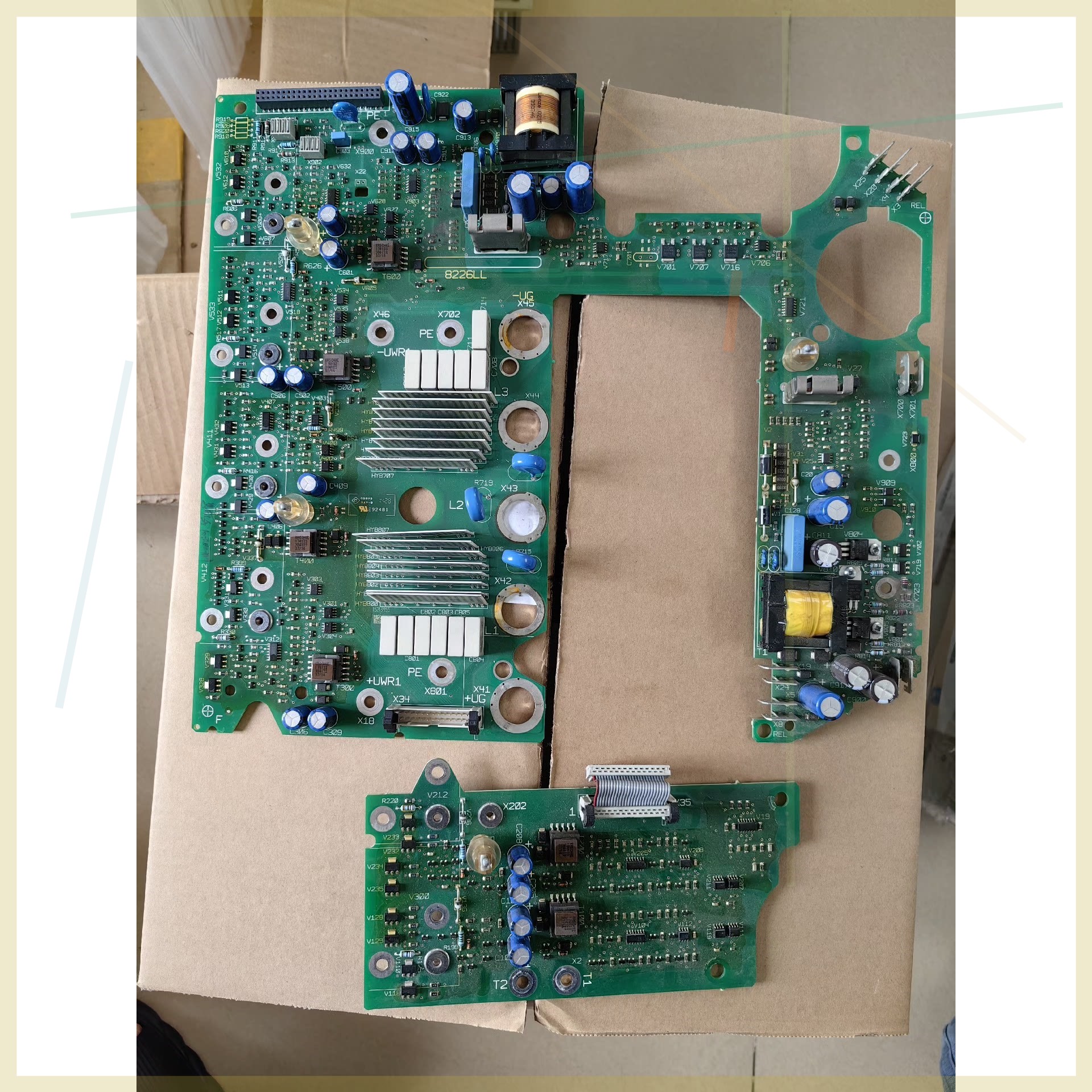 售前询价伦茨驱动板8226Lp4AXXV201Lenze