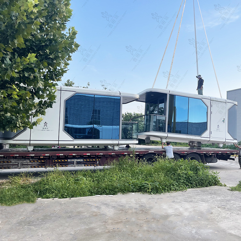 高端大气新款星空房 露营山坡观星微太空舱 网红新款铝外壳民宿