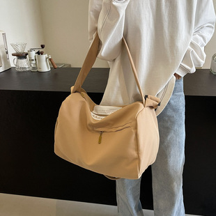 外贸休闲运动大容量健身包韩版干湿分离旅行包单肩斜挎登机收纳袋