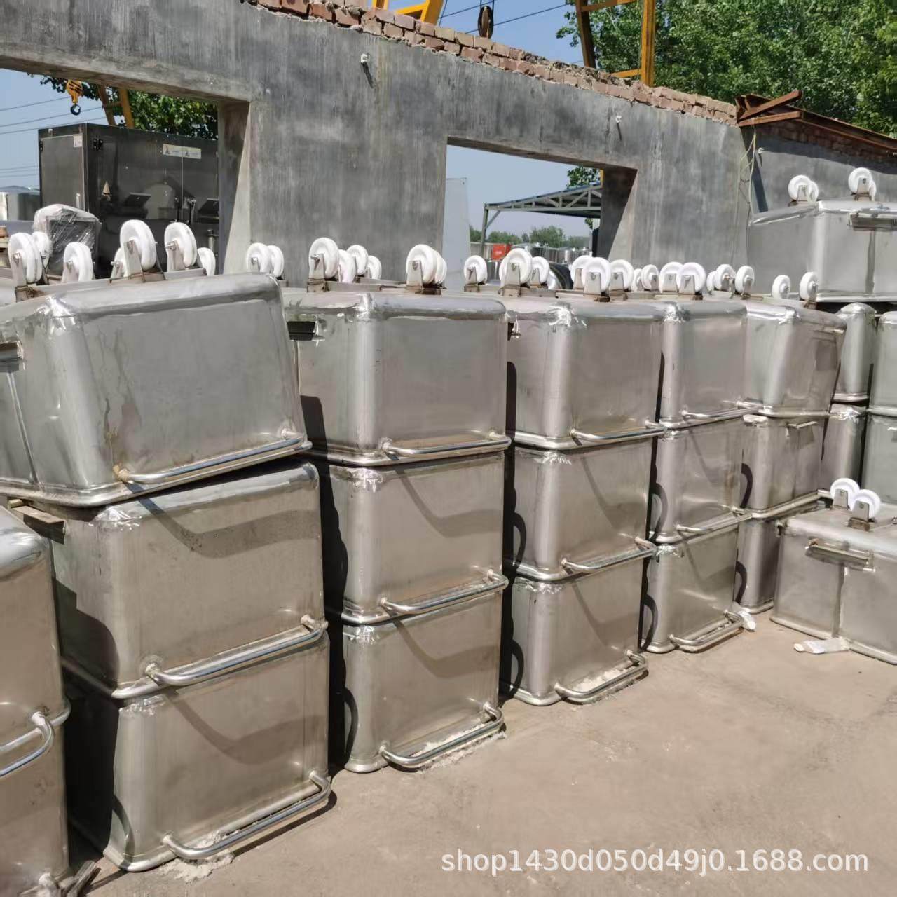 现货供应不锈钢200L料斗车水产品小料车肉制品小推车多种型号,清洗/食品/商业设备,其他食品加工设备,淘宝优惠券,粉丝福利购,淘宝优惠卷