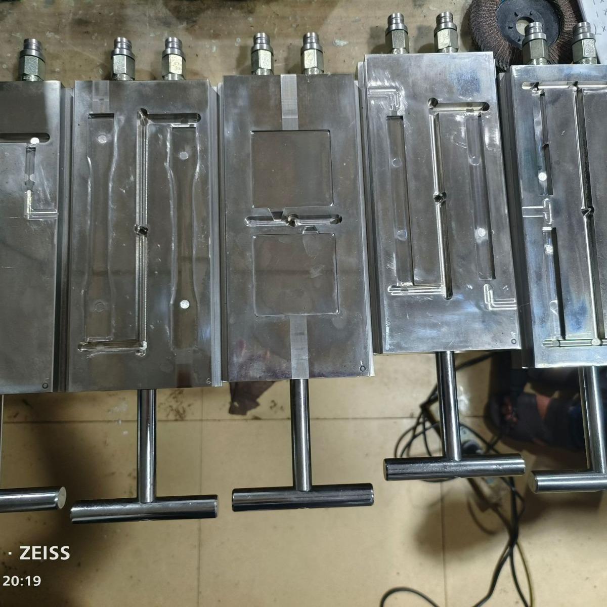 优智 塑料样条模具 冲压阻燃注塑成型模具 色板 样条塑胶模具