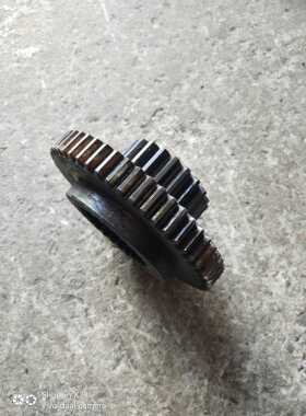 上海二机CK6150A /L7  车床配件内外齿轮Z21/26/56花键645*12