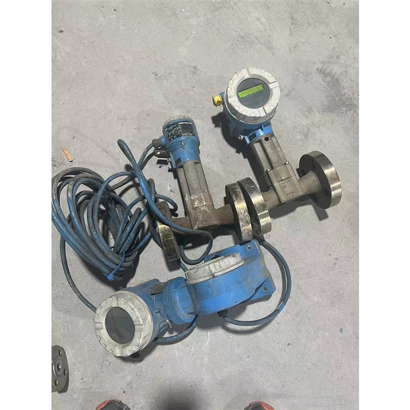 议价E+H锅街流量计72F25,功能完好,签收前请先验货,签收后