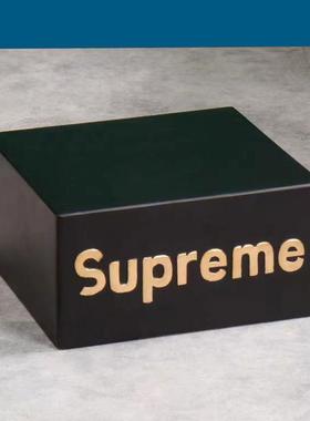 暴力熊摆件底座长方形客厅电视柜潮玩卡通轻奢装饰品落地摆件底座