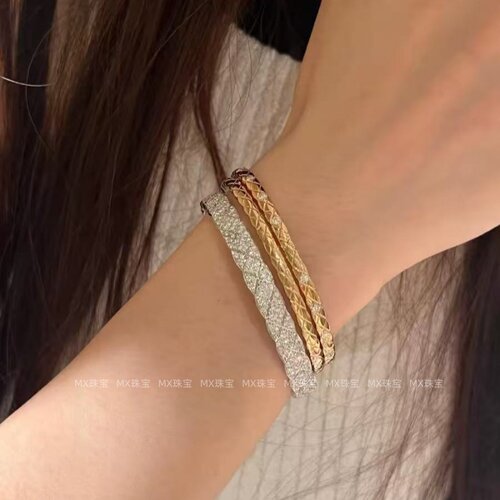 Jennie同款菱格纹手镯18k玫瑰金宽窄手环金裕贞小香风轻奢高级感