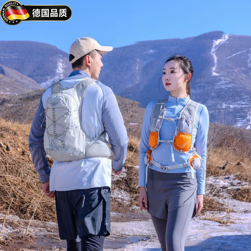 德国户外骑行徒步双肩背包轻便包