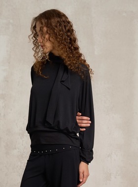 SoloForTwo 柔软优雅飘带上衣 羊毛舒适宽松针织长袖 前后可穿