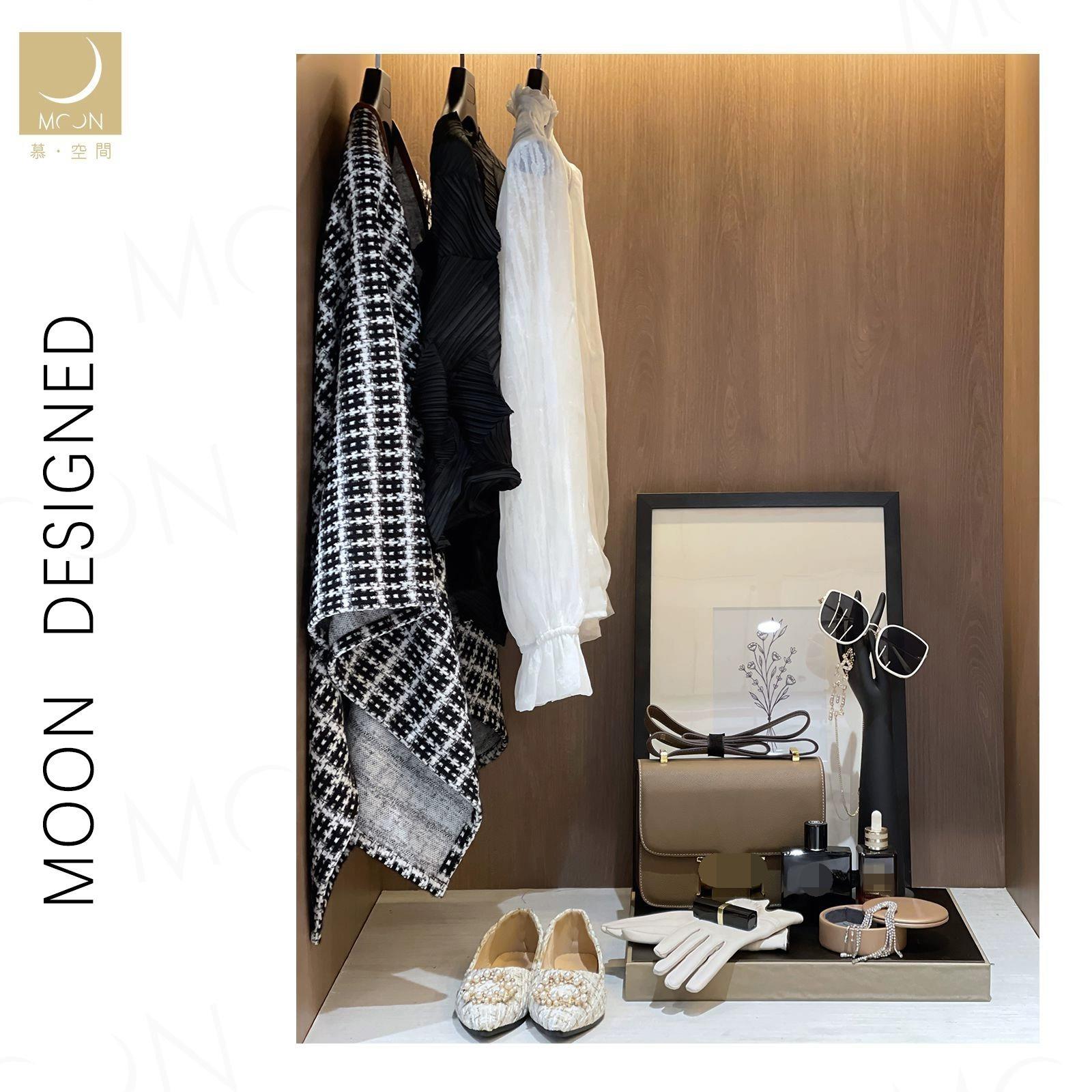 MOON慕空间轻奢样板房衣帽间衣柜衣服摆件软装饰品全屋定制道具