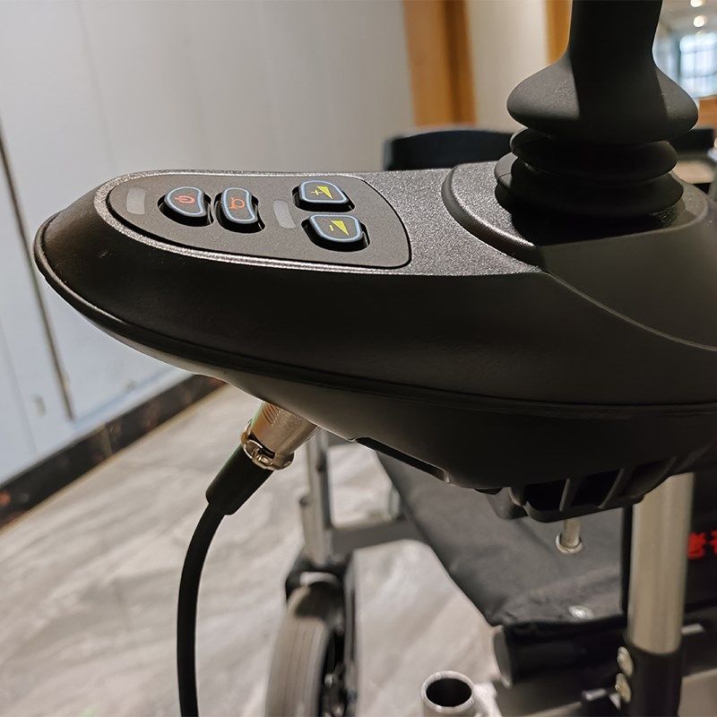 一拖二闪充头电动轮椅配件大全USB口充电插头电动轮椅充电头