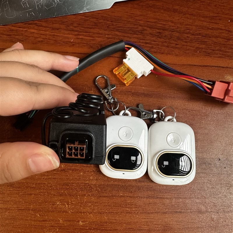 台铃电动车防盗器小雪碧小淘气小芬达团团淘淘糖糖专用遥控锁电机