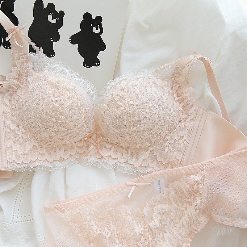 法式邂逅浪漫少女内衣蕾丝无钢圈小胸聚拢上托调整收副乳文胸套装