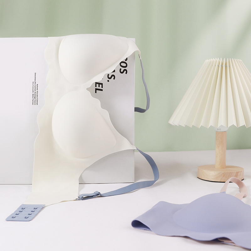 云朵内衣女夏季薄款女裸感果冻软支撑防下垂小胸聚拢无钢圈文胸罩