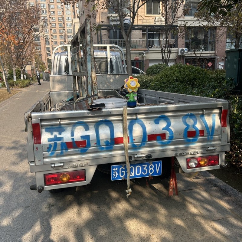 Q1Z网红玩具泡泡机无线遥控车载泡泡机改装车顶装饰品车尾挂件搞