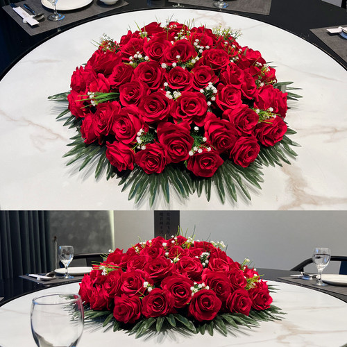 酒店大圆桌中间摆花仿真花